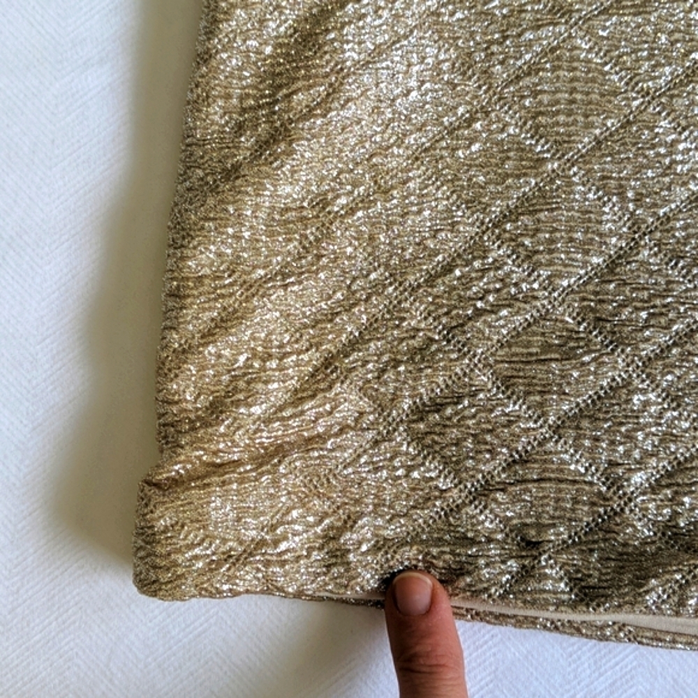 Miss Selfridge stretchy metallic cream & silver textured mini skirt US 8 GUC - Picture 11 of 12